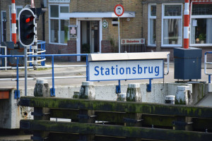 PvdA en D66 willen snelle start vervanging Stationsbrug Franeker